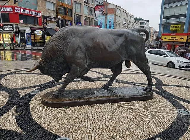 כיכר השור באיסטנבול - מידע, טיפים איך מגיעים ועוד